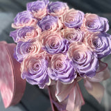 Aubrey Medium Heart Box - Preserved Roses