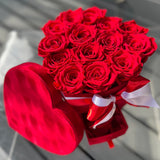 Aubrey Medium Heart Box - Preserved Roses