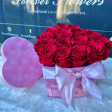 Aubrey Medium Heart Box - Preserved Roses