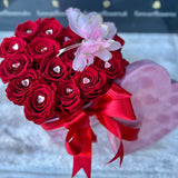 Aubrey Medium Heart Box - Preserved Roses