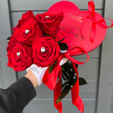 'Magnifico' 6 (or 12) Preserved Roses & Chocolates Gift Set