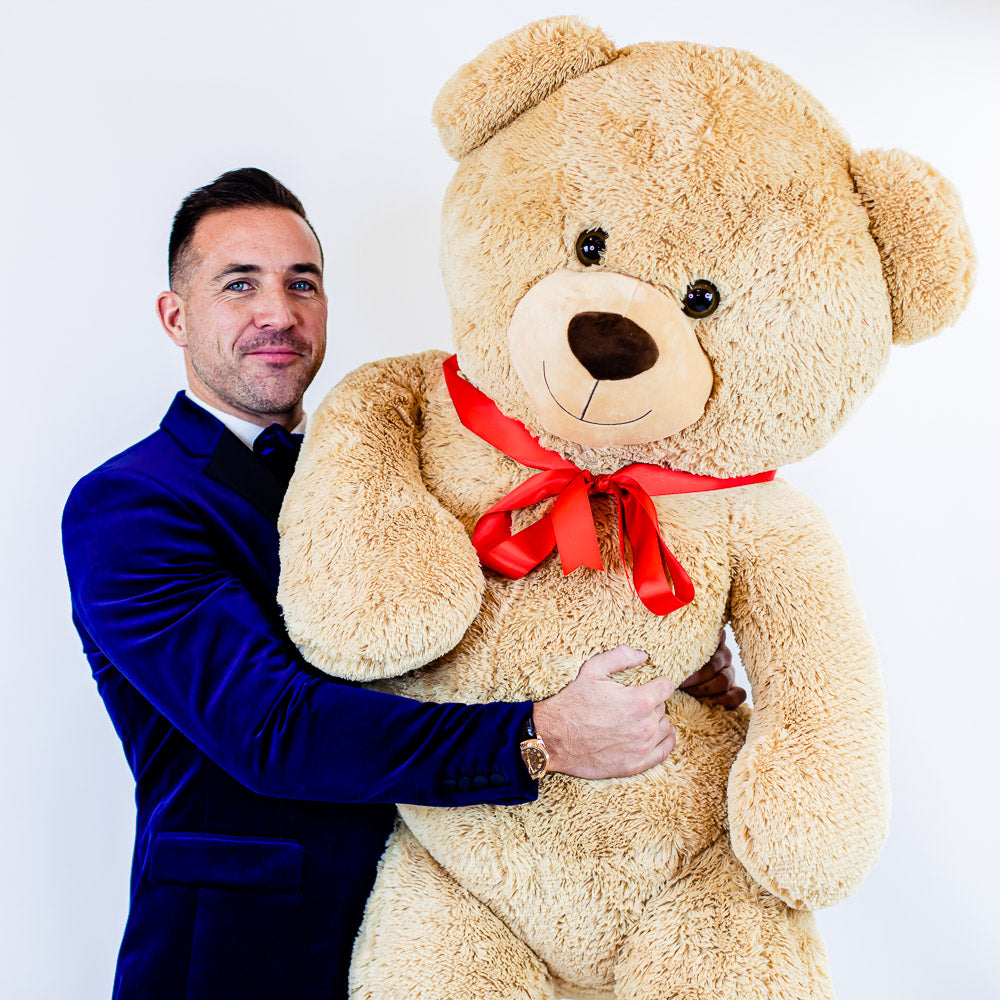 125cm Giant 'Theo' Soft Bear– Forever Flowers UK
