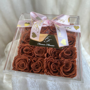 Acrylic Jewellery Storage in Taupe 16 Roses - Mother's Day Collection